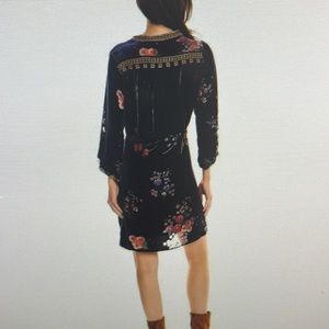 Johnny Was Bouquet Burnout Nephele Tunic – Women's Boho Velvet Burnout Blouse - View #12